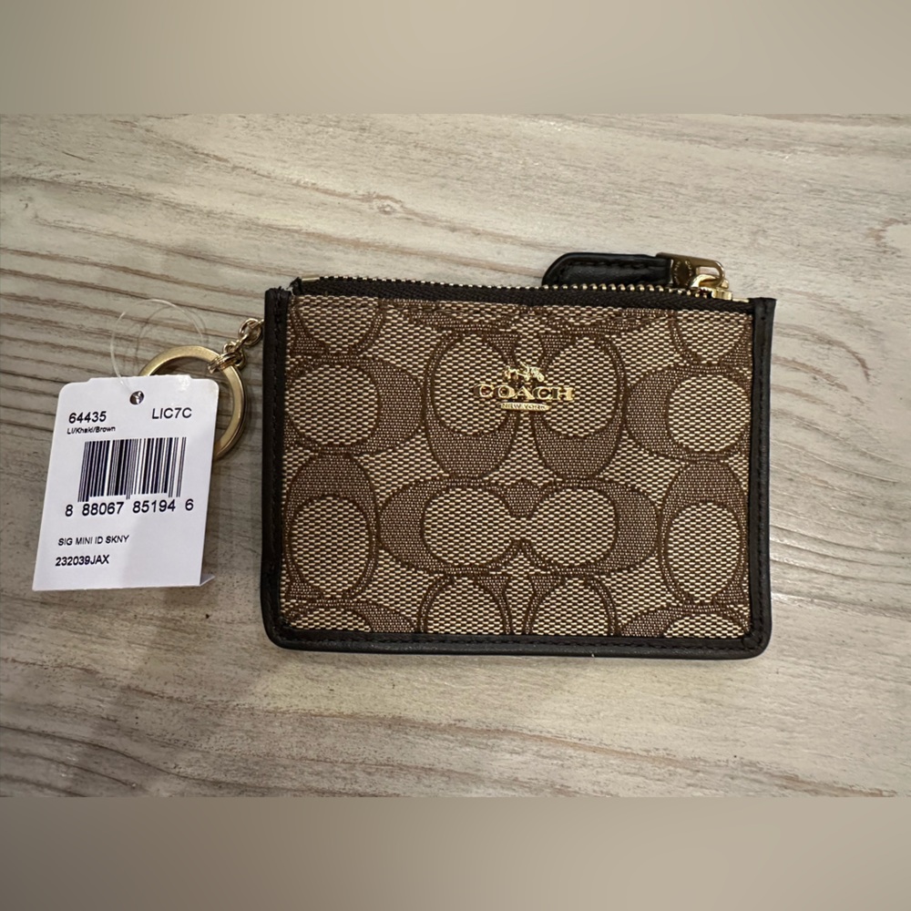 Coach brown leather wallet/coin purse